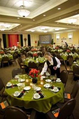 фото отеля Hilton Garden Inn Corvallis