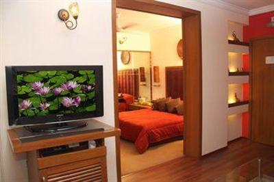 фото отеля The Shalimar Hotel Mumbai