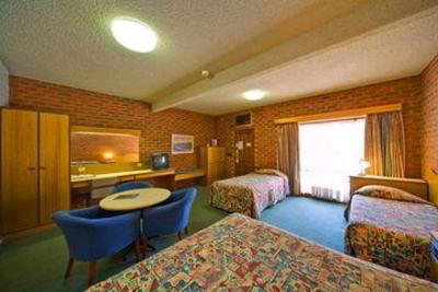 фото отеля Sundowner Paddlesteamer Hotel Albury