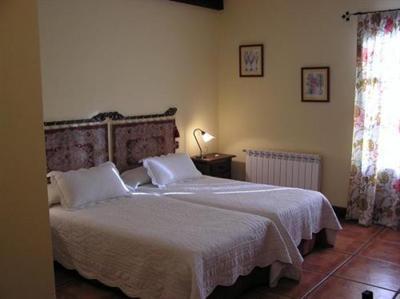 фото отеля Hotel Posada Rural Rioturbio Comillas