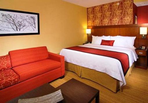 фото отеля Courtyard by Marriott Greenville Downtown
