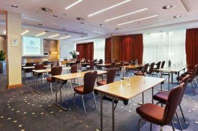 фото отеля Hilton Duesseldorf