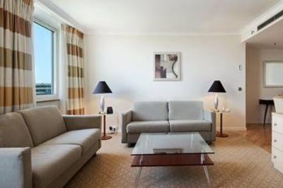 фото отеля Hilton Duesseldorf