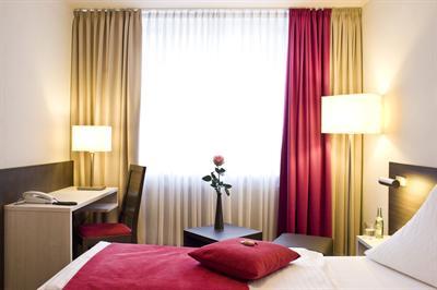 фото отеля Mirabell Hotel Munich