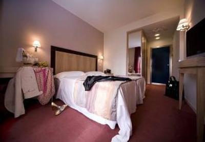 фото отеля Hotel De La Ville Riccione