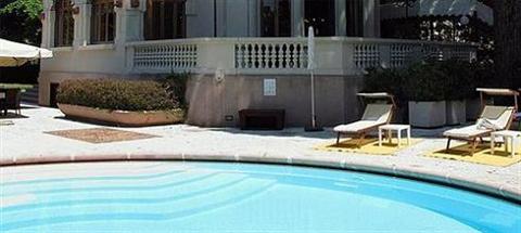 фото отеля Hotel De La Ville Riccione