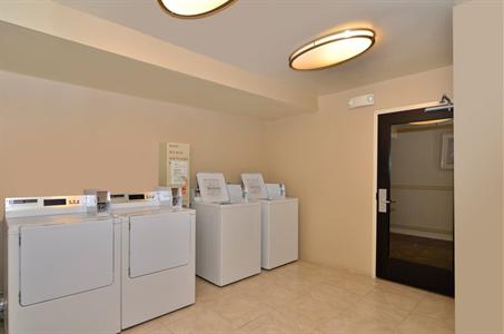 фото отеля BEST WESTERN High Sierra Hotel