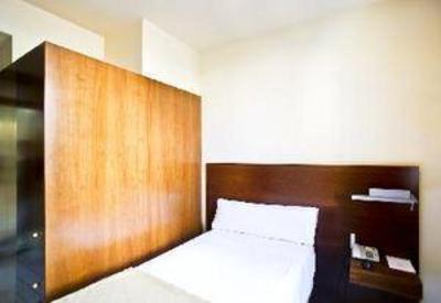 фото отеля Hesperia Carlit Hotel Barcelona