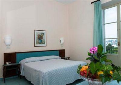 фото отеля Hotel Serapo