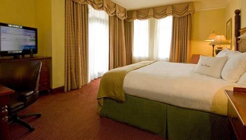 фото отеля DoubleTree by Hilton Hotel and Suites Charleston - Historic District