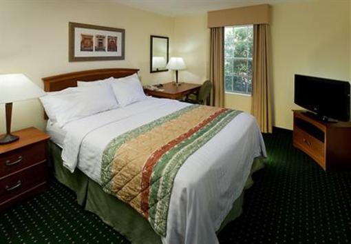 фото отеля TownePlace Suites Arlington