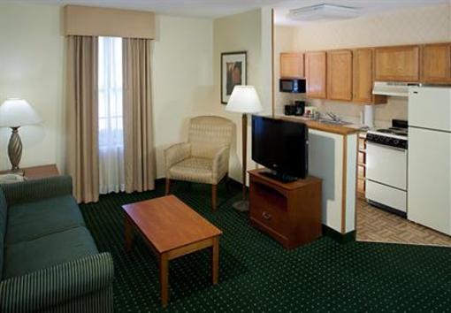 фото отеля TownePlace Suites Arlington