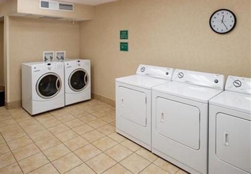 фото отеля TownePlace Suites Arlington