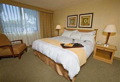 фото отеля DoubleTree Suites by Hilton Tucson Airport