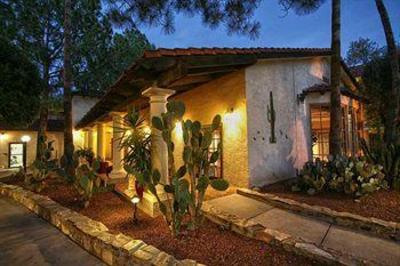 фото отеля DoubleTree Suites by Hilton Tucson Airport