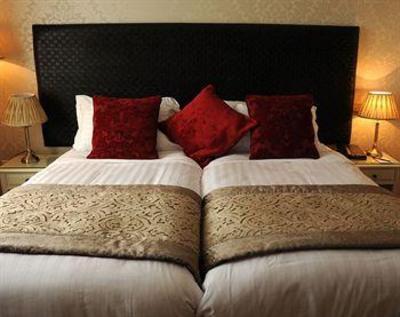 фото отеля Red Hall Hotel Bury