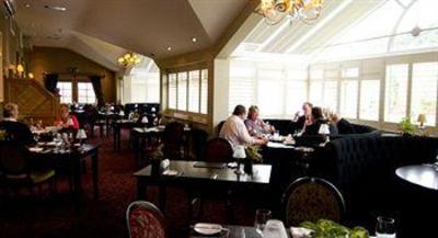 фото отеля Red Hall Hotel Bury
