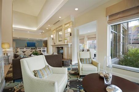 фото отеля Hilton Garden Inn San Bernardino