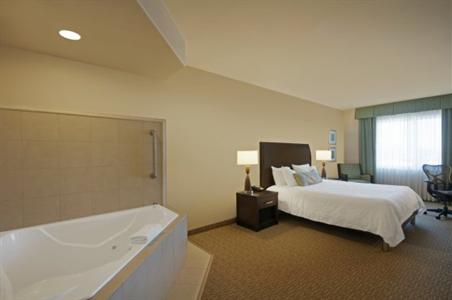 фото отеля Hilton Garden Inn San Bernardino