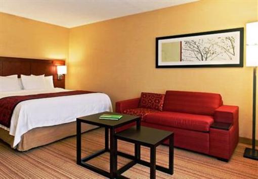 фото отеля Courtyard by Marriott Albany Thruway