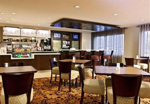 фото отеля Courtyard by Marriott Albany Thruway