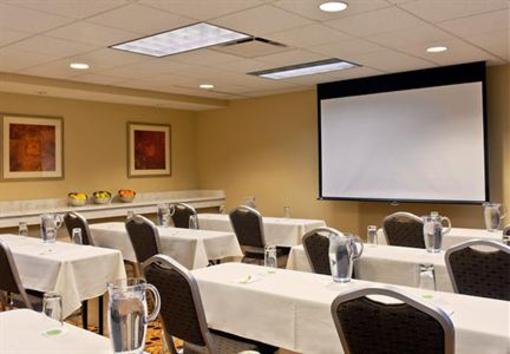 фото отеля Courtyard by Marriott Albany Thruway