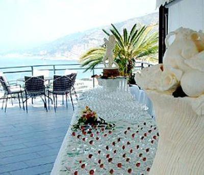 фото отеля Vis a Vis Hotel