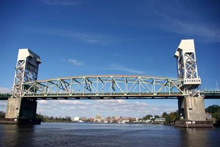 фото отеля Hilton Garden Inn Wilmington Mayfaire Town Center