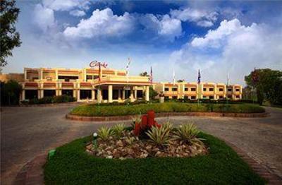 фото отеля Hotel Clarks Khajuraho