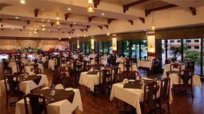 фото отеля Hotel Clarks Khajuraho