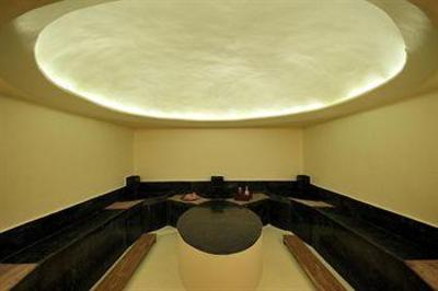 фото отеля Hotel Clarks Khajuraho