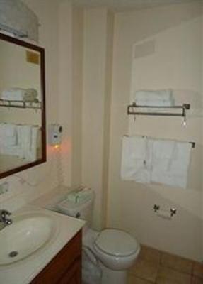 фото отеля Suburban Extended Stay Hotel Downtown Lincoln (Nebraska)