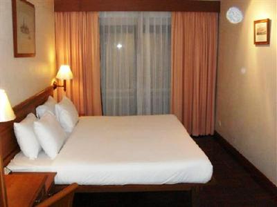 фото отеля Sunset Beach Resort Phuket
