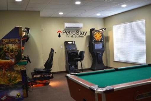 фото отеля Petro Stay Inn And Suites