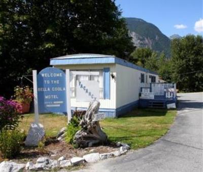 фото отеля Bella Coola Motel