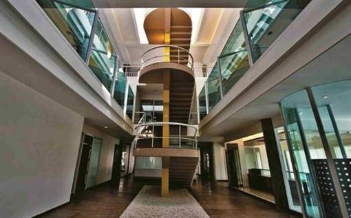 фото отеля I-Square Hotel