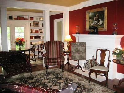 фото отеля Sidwell Friends Bed and Breakfast