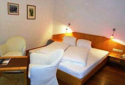 фото отеля Hotel Dolomitenblick