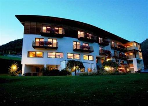 фото отеля Hotel Dolomitenblick