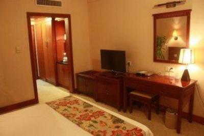фото отеля Hangzhou Zhonghe Holiday Hotel