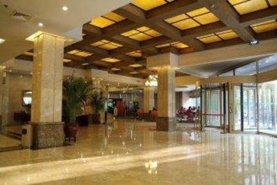 фото отеля Hangzhou Zhonghe Holiday Hotel