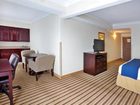 фото отеля Holiday Inn Express And Suites Byron