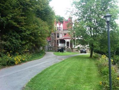 фото отеля Overlook Mansion