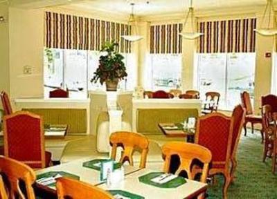 фото отеля Hilton Garden Inn Overland Park