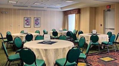 фото отеля Hilton Garden Inn Overland Park