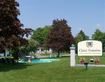 фото отеля Motel A La Claire Fontaine