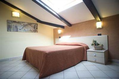фото отеля Hotel Villa Glicini San Secondo di Pinerolo