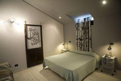 фото отеля Hotel Villa Glicini San Secondo di Pinerolo