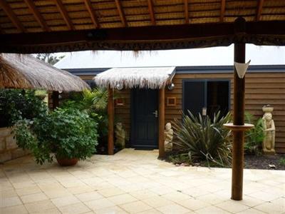 фото отеля Nautica Lodge