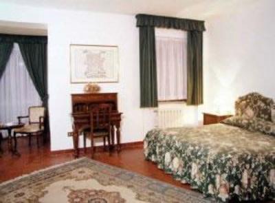 фото отеля Hotel Villa La Rocca Priora